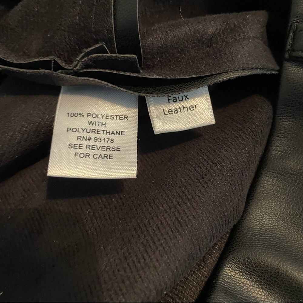 Truth by Republic Black Faux Leather High Rise Front Center Seam Pants Sz. 2 - Picture 7 of 9